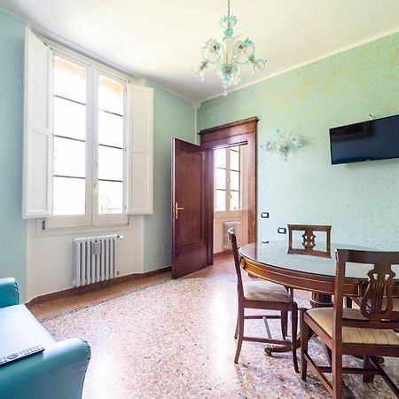 Appartamento Elegant Apt, Wi-Fi And Garden Bologna Esterno foto