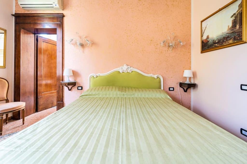 Appartamento Elegant Apt, Wi-Fi And Garden Bologna Esterno foto